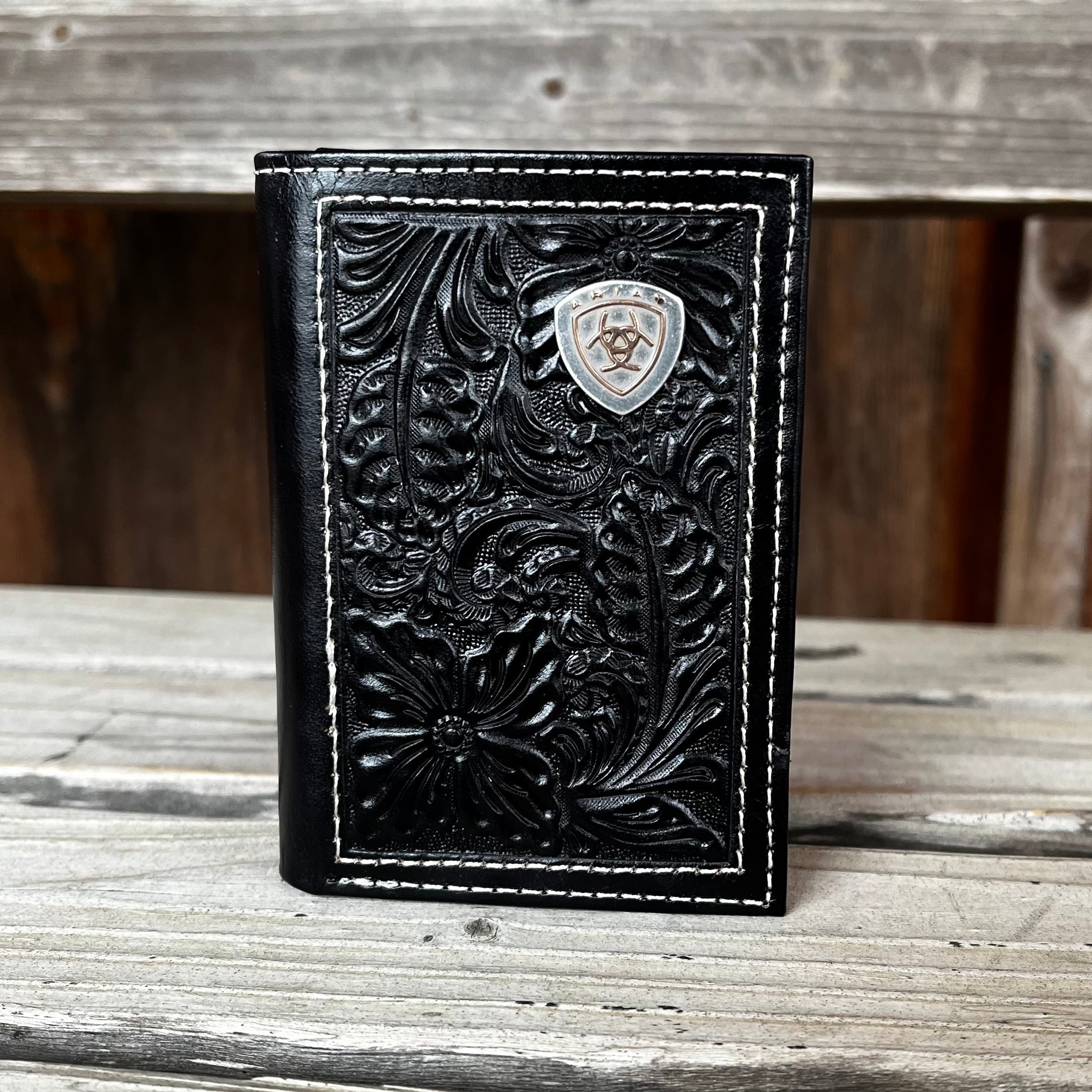 Black Floral Trifold | Ariat